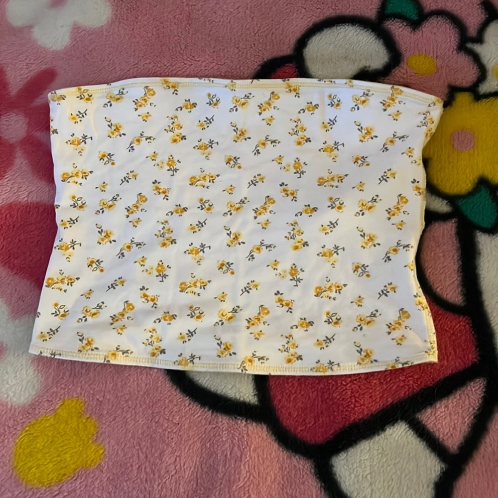 cute reversible flower hollister tube top!!
